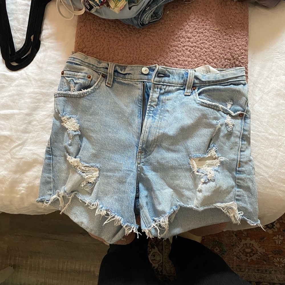 Abercrombie light washed ripped Jean shorts